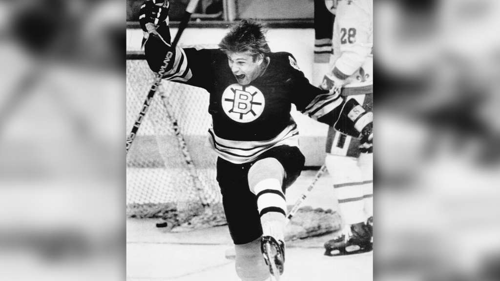 1977-78 O-Pee-Chee #18 Peter McNab Boston Bruins V13038