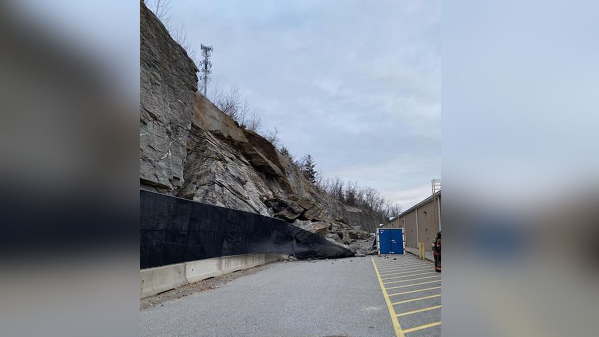 Merrimack Premium Outlets shut down after rockslide punctures gas line