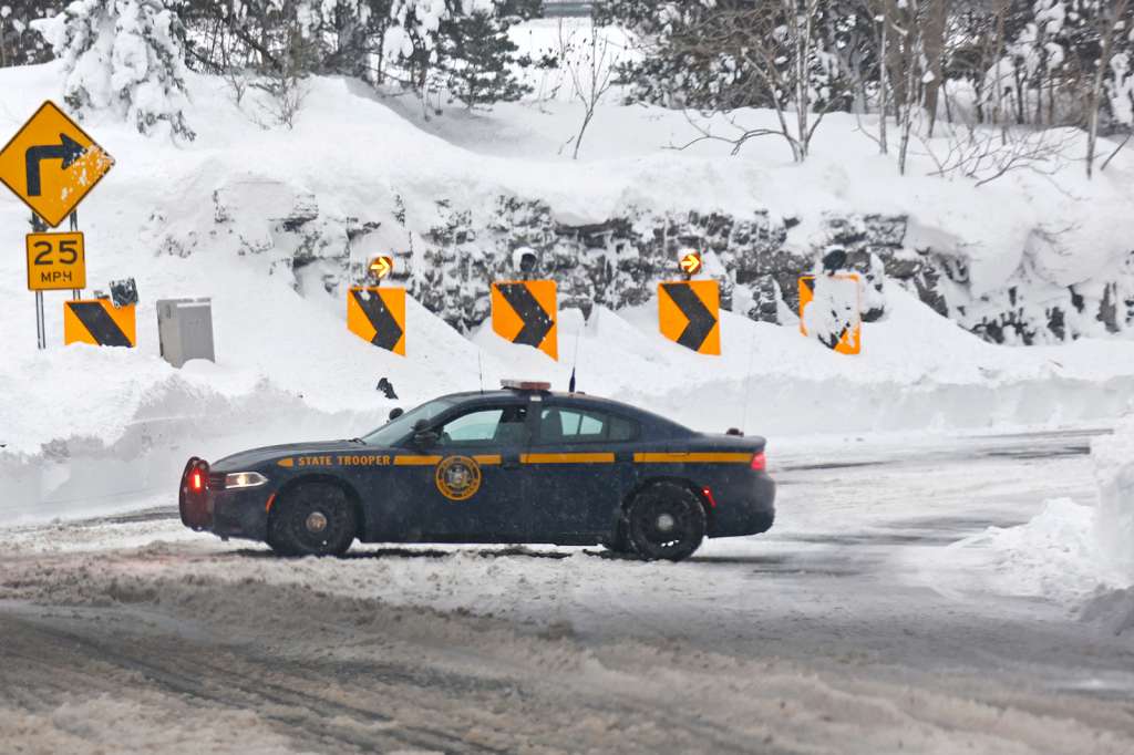 Winter storm death toll rises to 37 in Buffalo as criticism arises over