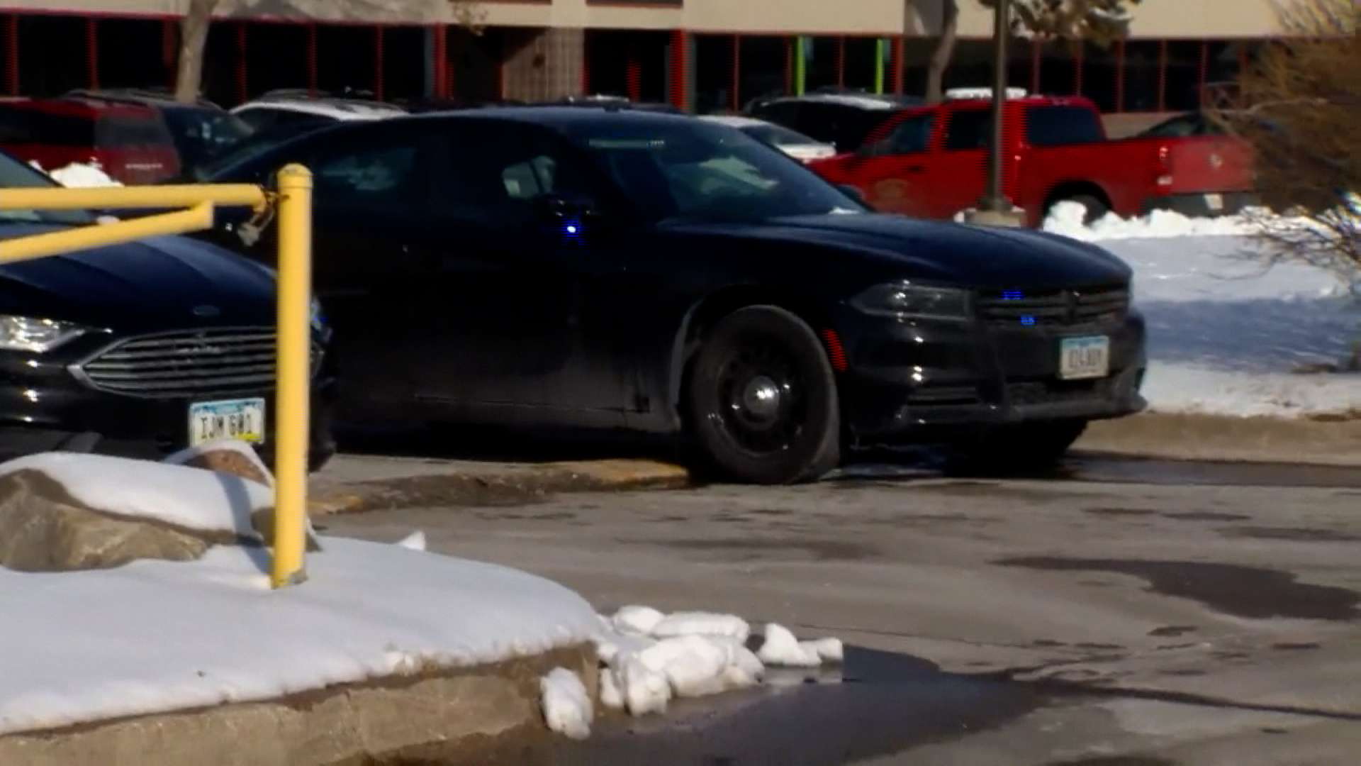 2 students dead, employee in serious condition in Des Moines shooting ...