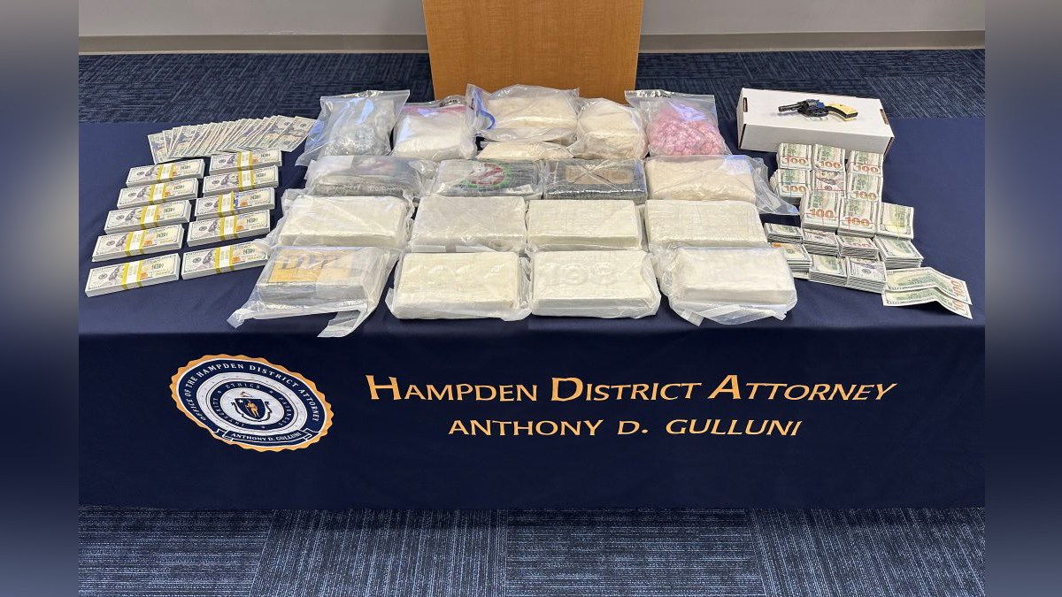 Samic Springfield Drug Box 30 pounds of cocaine, nearly 14,000 fentanyl pills seized in ...