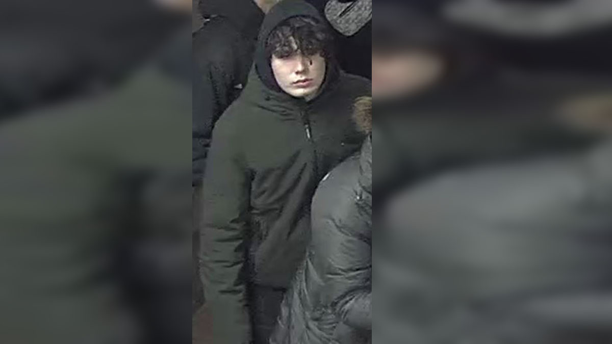 T Police looking to ID person of interest in South Station knife, taser