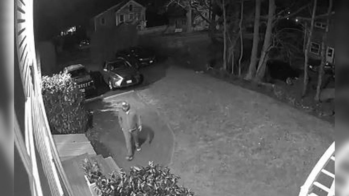 Cohasset police say apparent attempted breakin caught on camera was