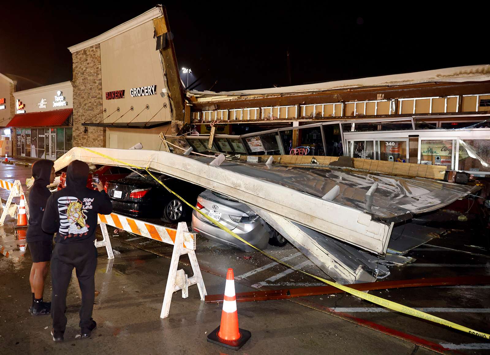 At least 9 people are dead as severe storms threaten more tornadoes and ...