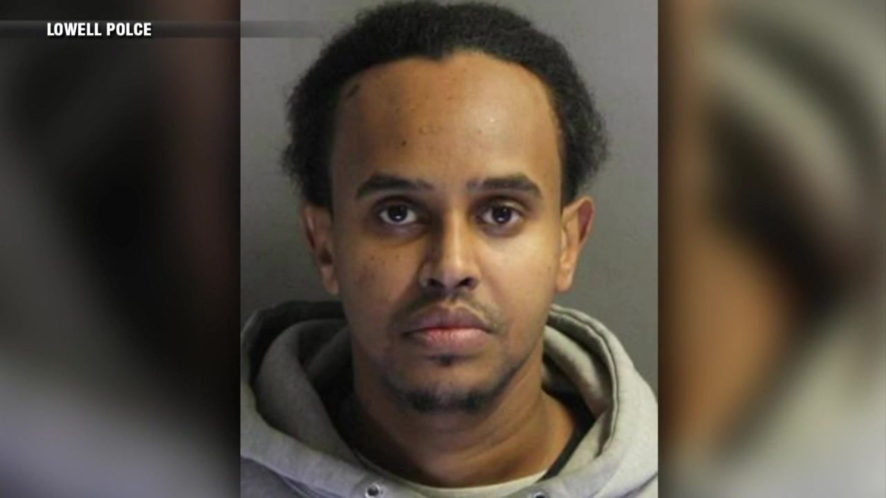 Lowell Police arrest suspect in armed robbery Boston News, Weather