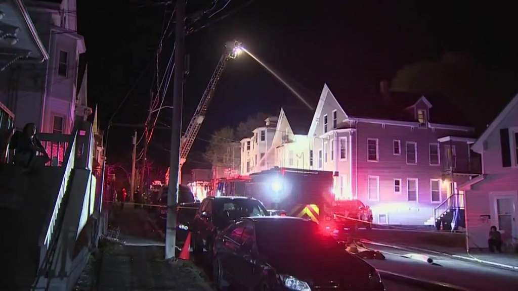 Crews battle fire on Bellevue Ave in Haverhill Crews battle fire on Bellevue Ave in Haverhill