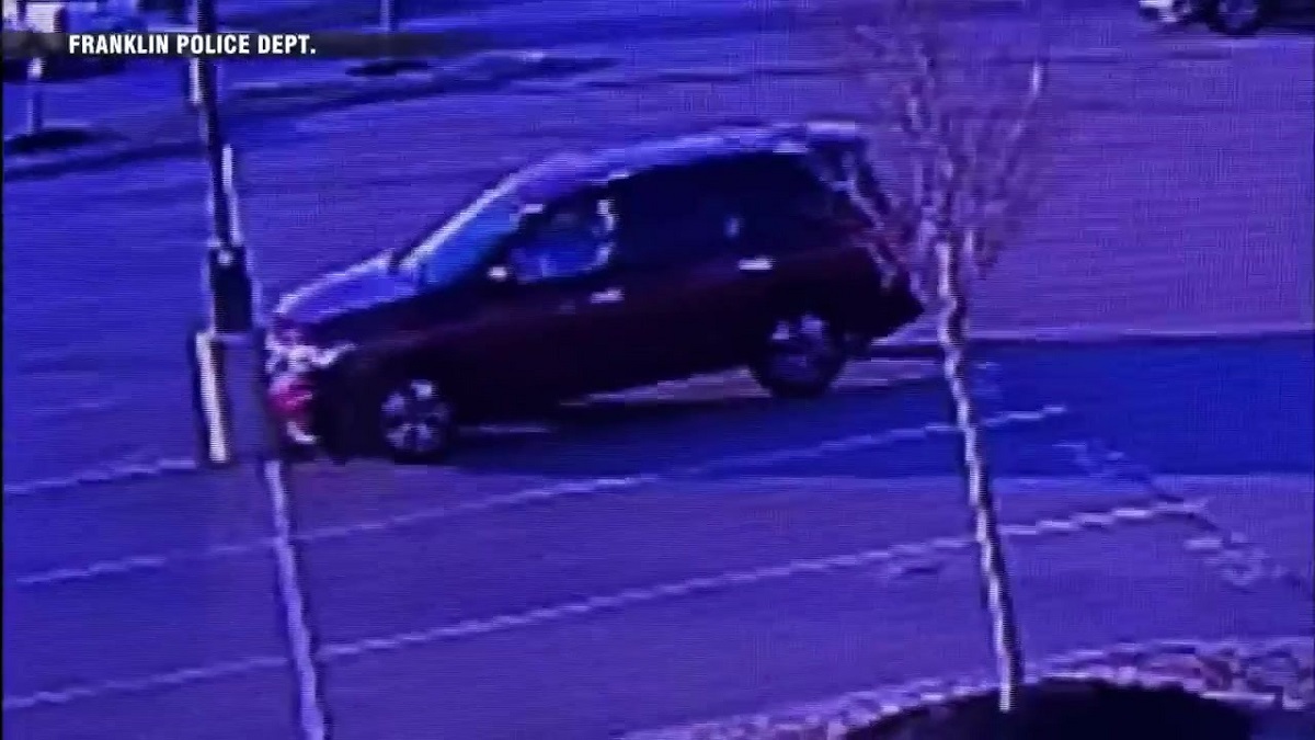 Police identify driver who crashed into tree, light pole in Franklin