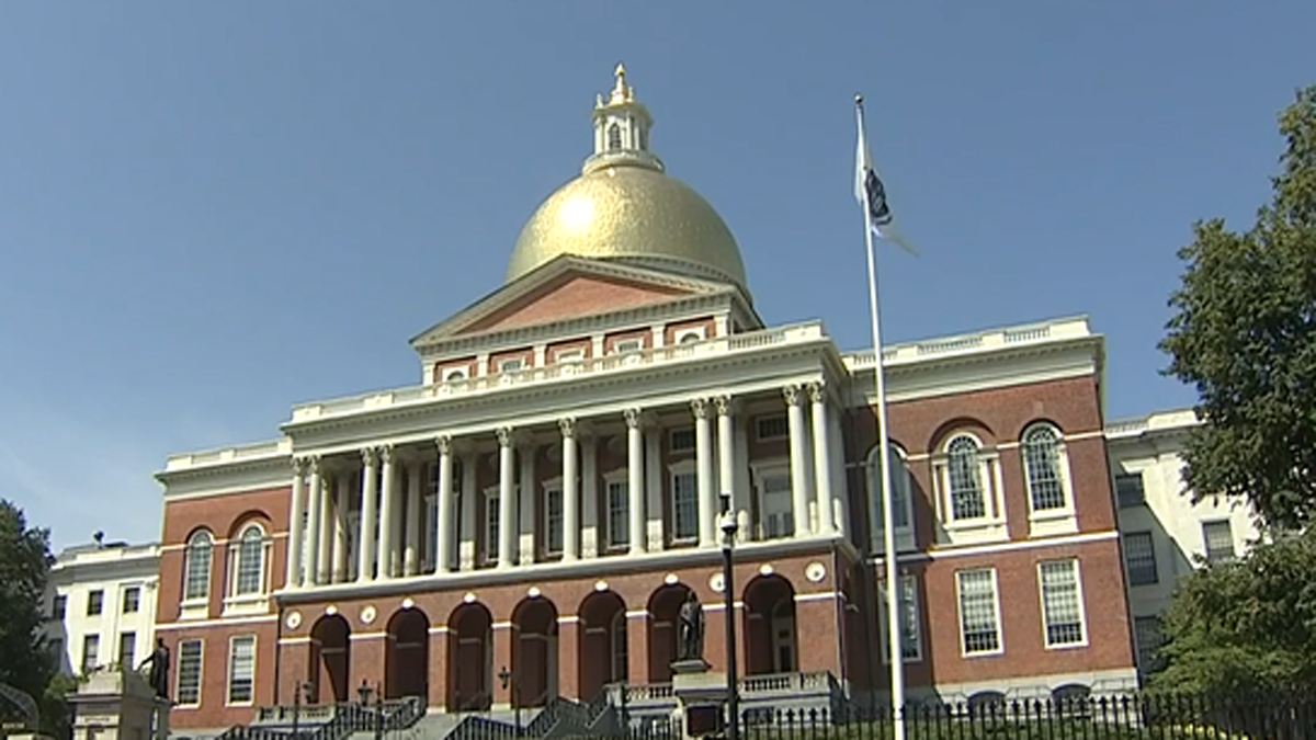 马萨诸塞州众议院立法者公布旨在加强州内枪支法的法案