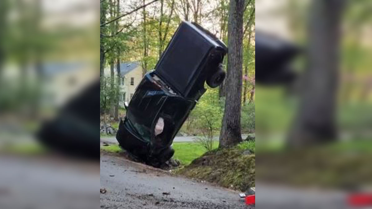 Driver escapes injury in wild Amherst, NH crash Boston News, Weather, Sports WHDH 7News
