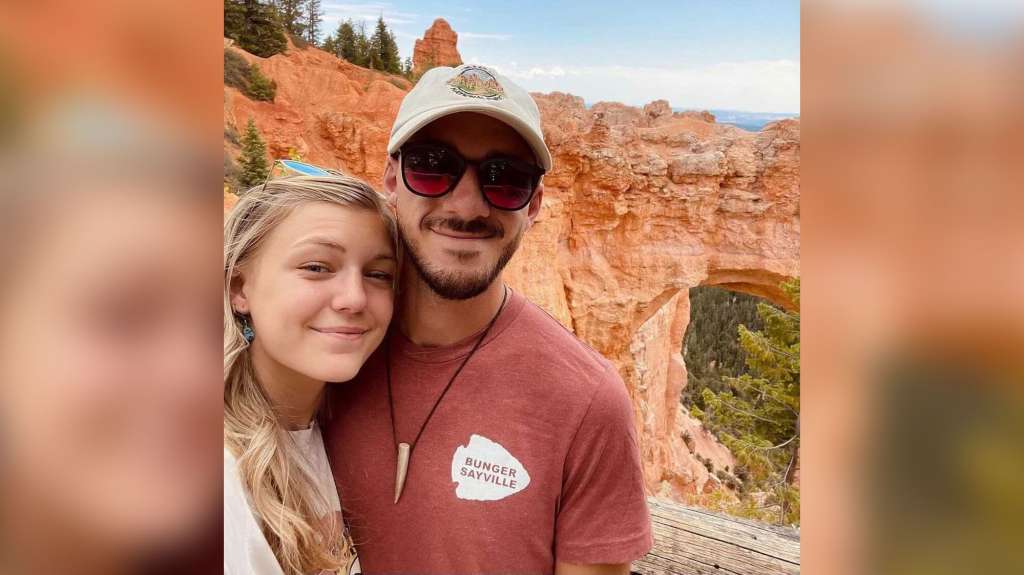 Gabby Petito's parents get copy of 'burn after reading' letter that Brian Laundrie's mom wrote him – Boston News, Weather, Sports - Vimarsana News