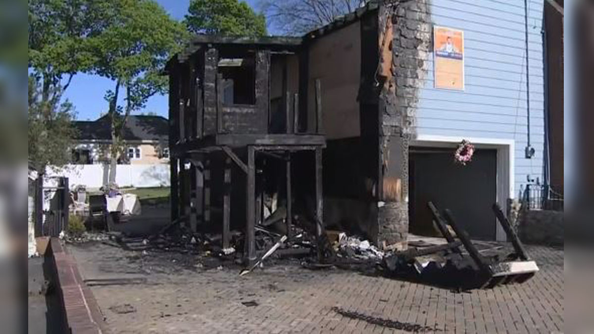 Fire crews battle multialarm blaze that scorched multiple homes