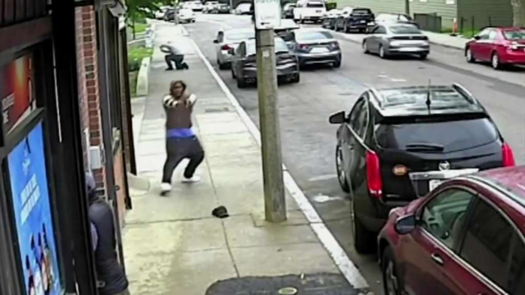 18-year-old arrested in connection with shootout in Roxbury - Vimarsana News