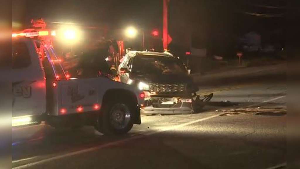 Police investigating crash in Saugus