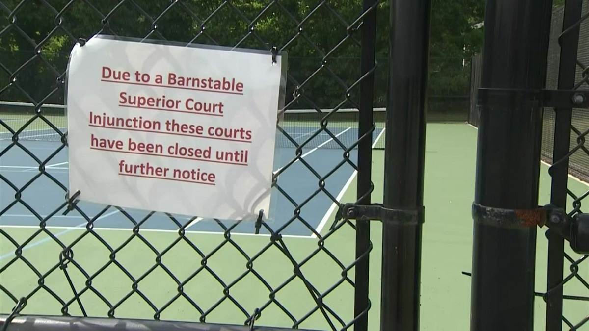 Judge orders Falmouth pickleball courts closed after neighbor