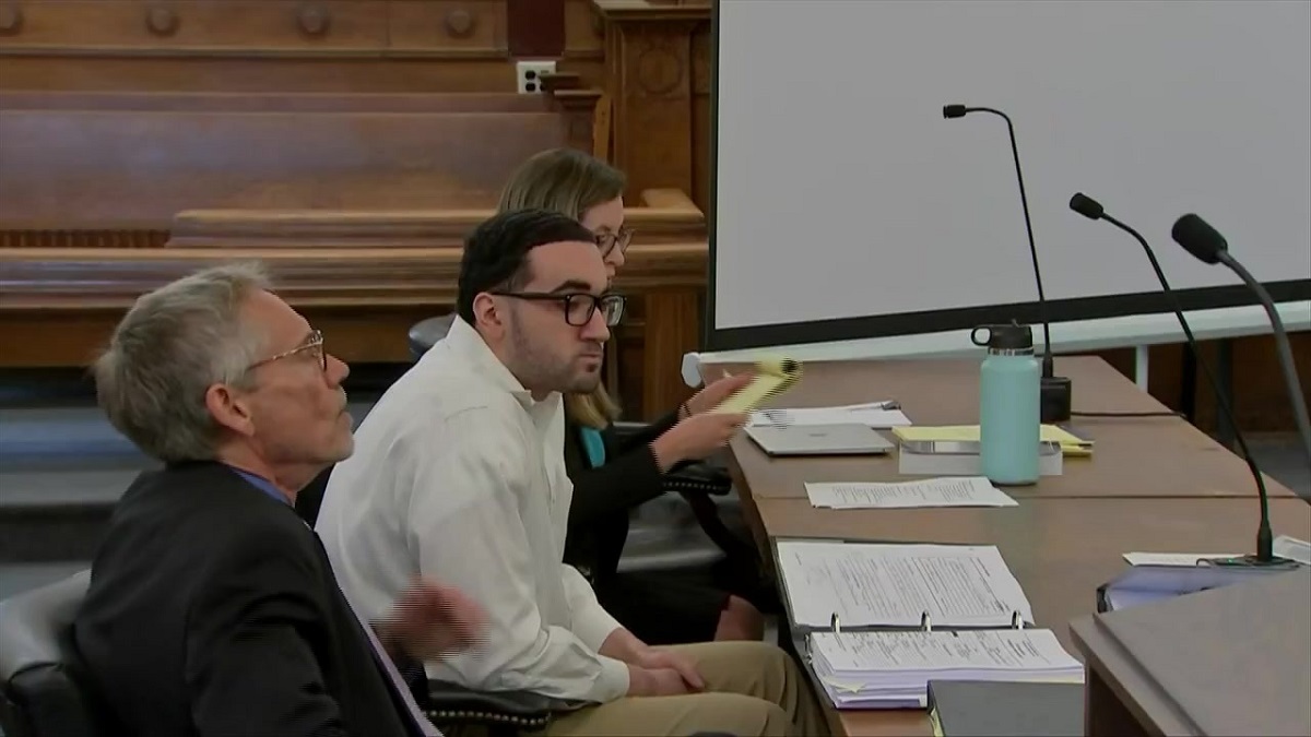 Trial Of Man Accused Of Killing Weymouth Police Officer Bystander In The Hands Of The Jury