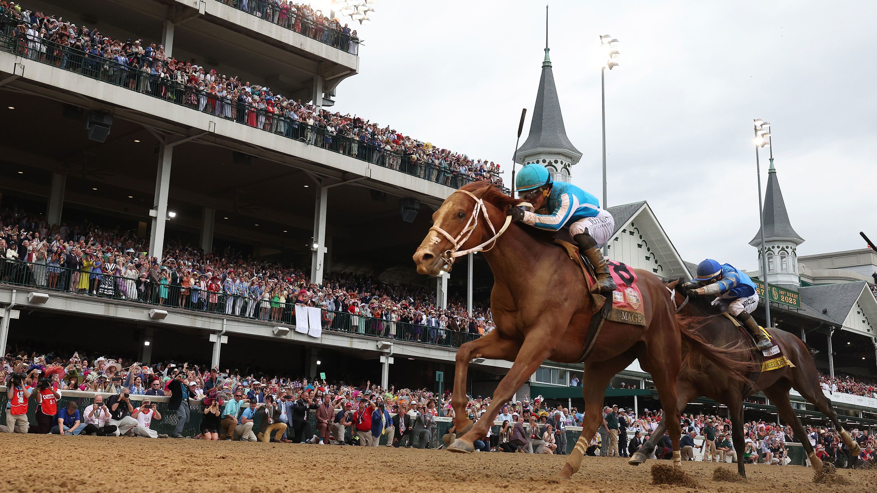 Churchill Downs to suspend all racing operations to further evaluate