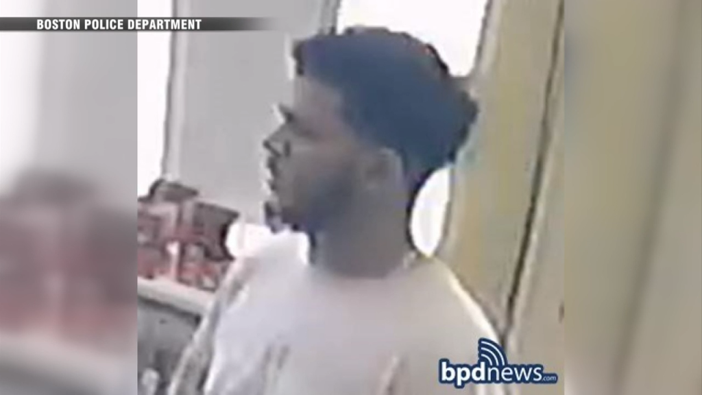 Police searching for robbery suspect who stole wedding ring in Roxbury Police searching for robbery suspect who stole wedding ring in Roxbury