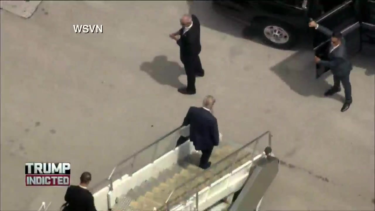 Trump arrives in Florida as history making court appearance approaches