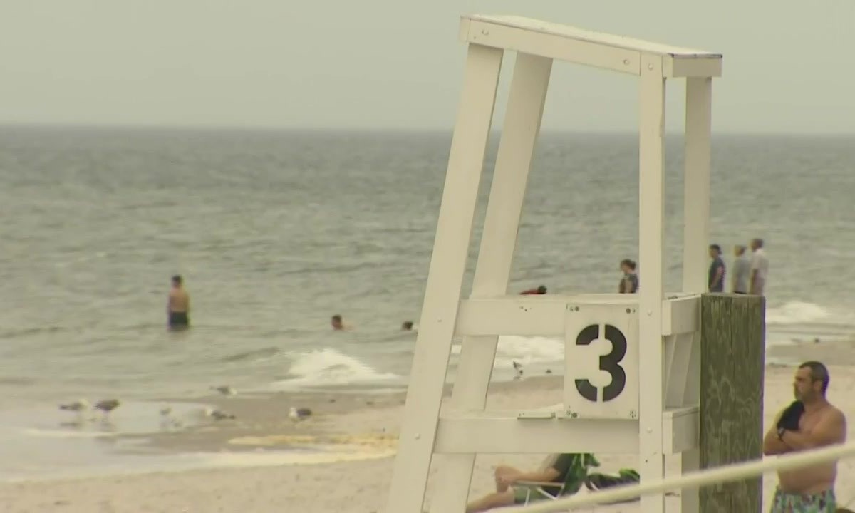 Beachgoers describe rush to rescue 3 swimmers at Mayflower Beach in