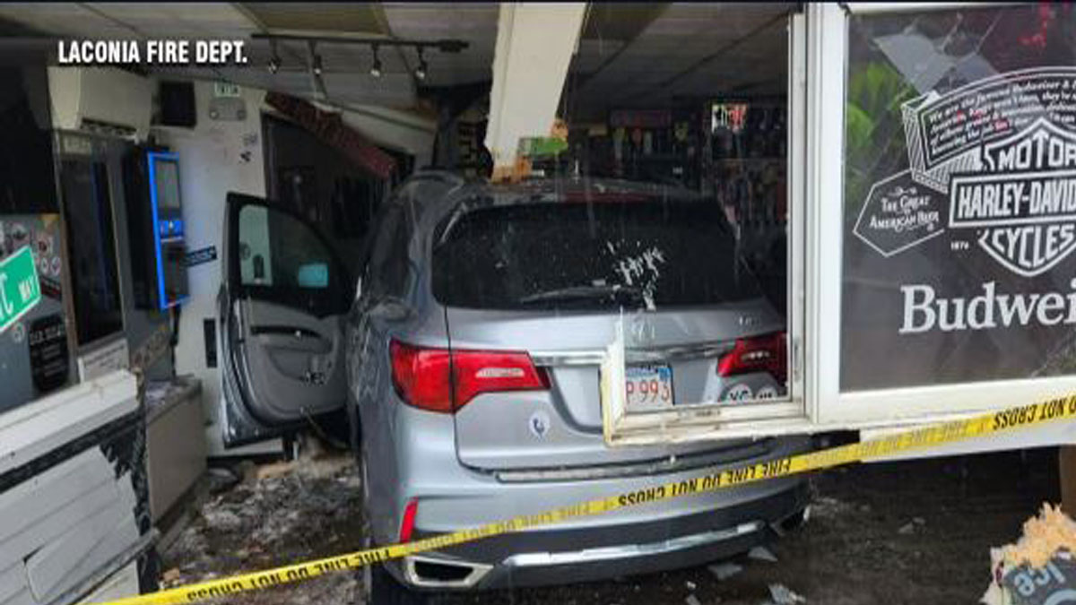 ‘Everyone jumped in to help’ Owner of Laconia, NH bar recalls crash