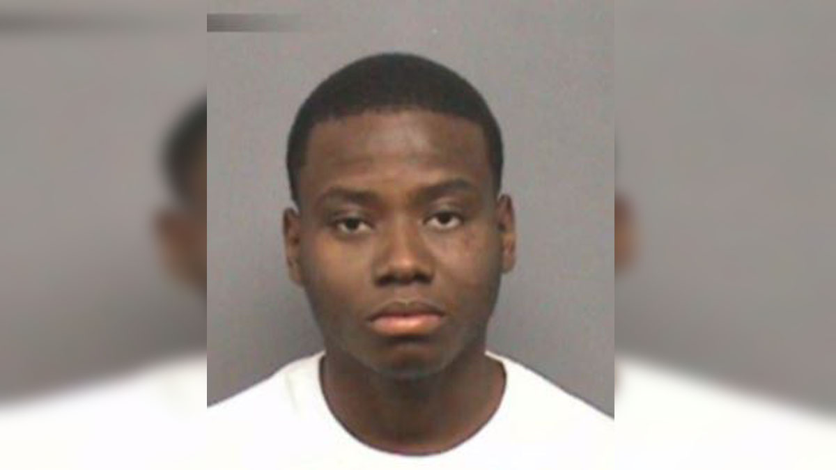 Police Searching For 21 Year Old In Connection With Deadly Shooting In Waltham Boston News 