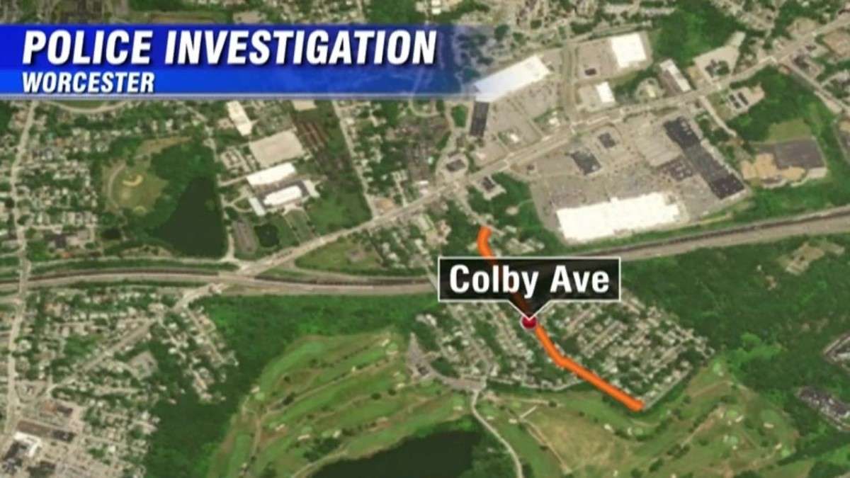 Standoff continues in Worcester after man allegedly shoots 2 family members, shoots at officers - Boston News, Weather, Sports - Vimarsana News
