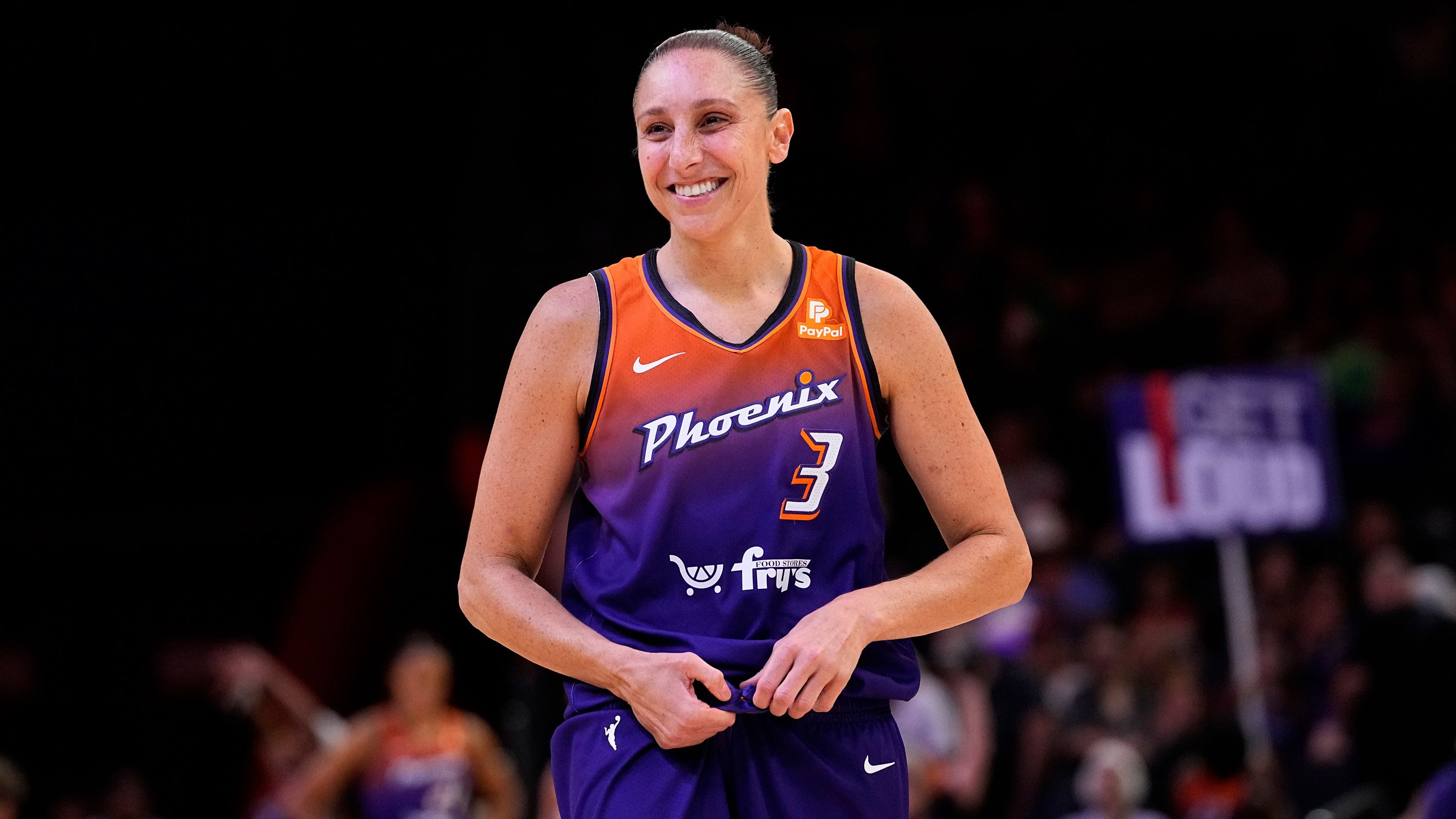 WNBA Star Diana Taurasi Becomes First In League History To Score 10,000 ...