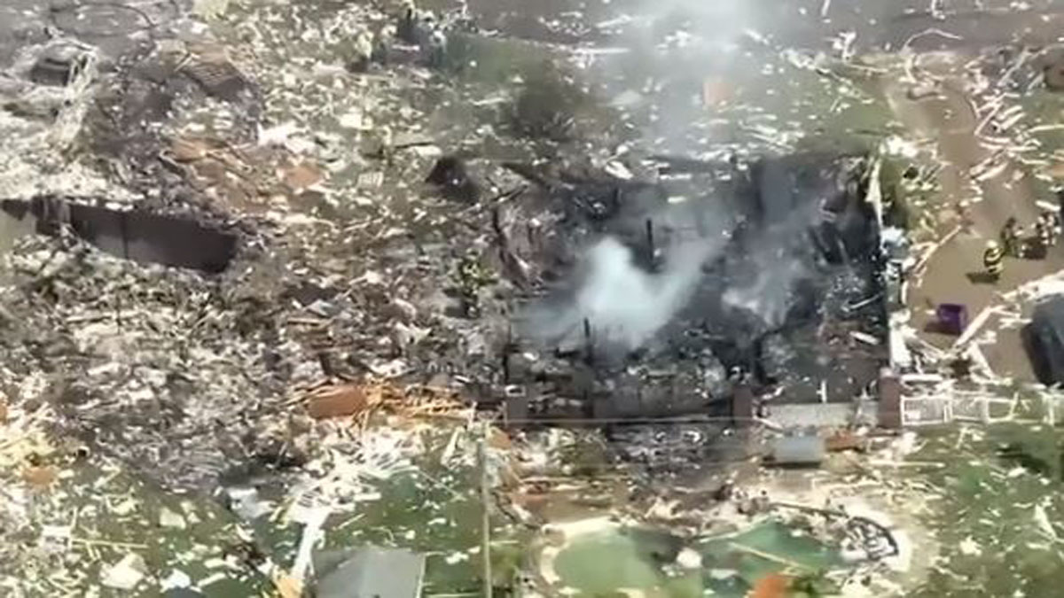 4 people dead and 1 missing after explosion destroys 3 structures in