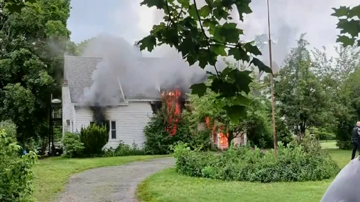 Eversource addresses Waltham power surges that set homes aflame, while officials call for formal investigation - Boston News, Weather, Sports - Vimarsana News