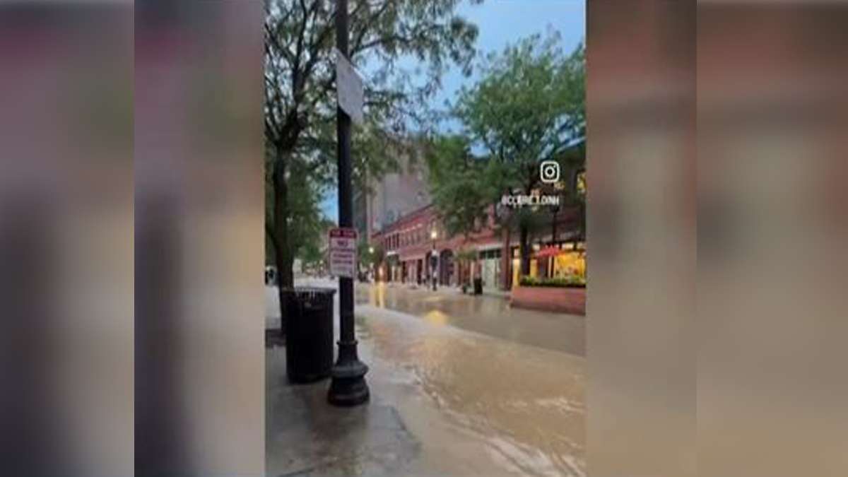 Water main break floods Newbury Street in Boston - Boston News, Weather ...