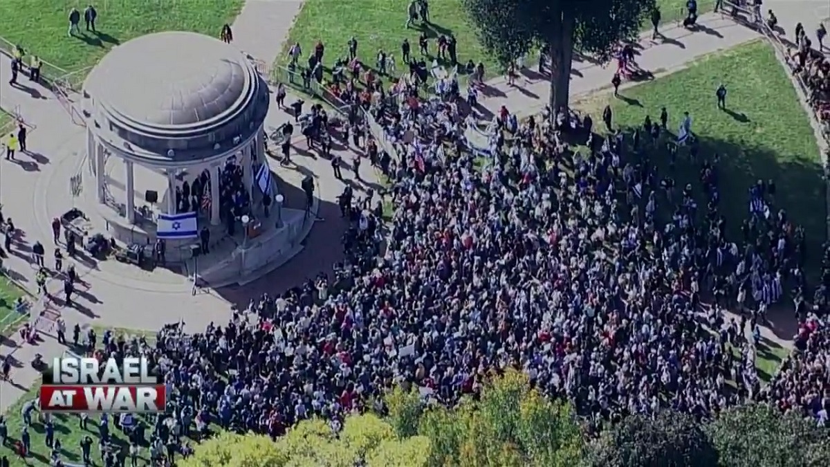 数百人聚集在波士顿公共广场，以示对哈马斯突然袭击以色列的团结支持 - 波士顿新闻、天气、体育