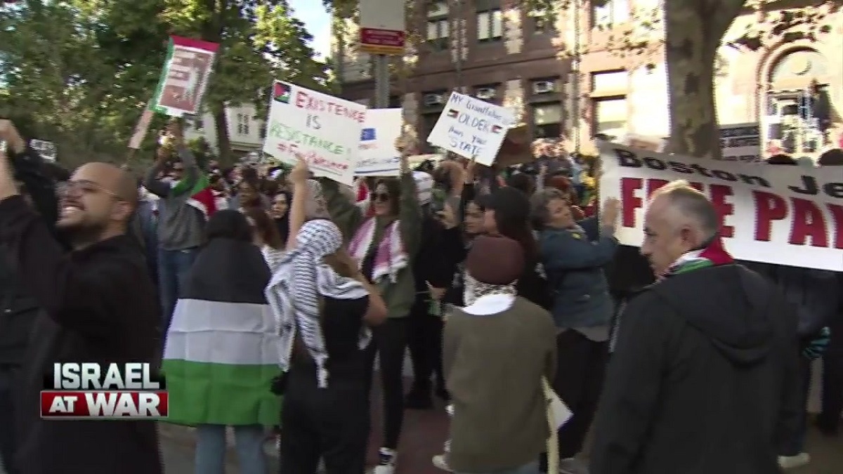 数百名示威者聚集在剑桥，支持巴勒斯坦人在以色列和哈马斯之间的冲突中受困