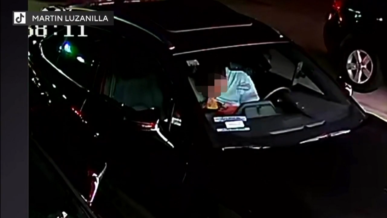 Grubhub delivery driver caught eating customer s meal boston news