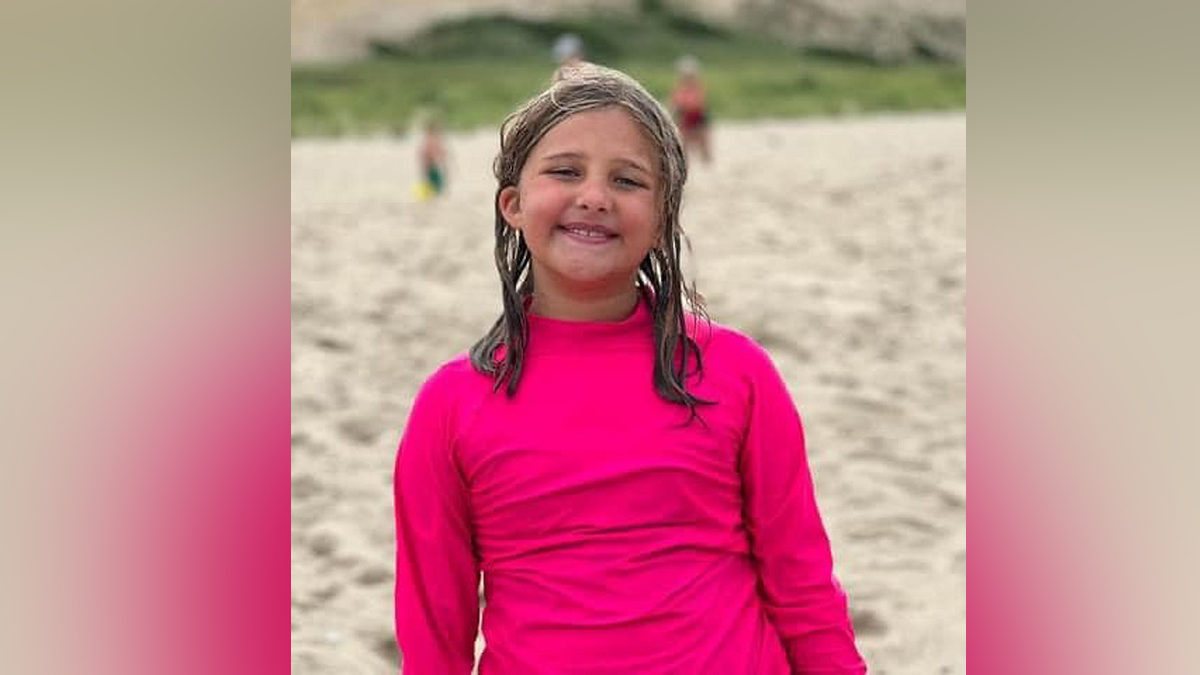 The family of a 9-year-old girl who vanished on a New York camping trip is asking the public for tips, as police warn she could be in 'imminent danger' - Boston News, Weather, Sports - Vimarsana News