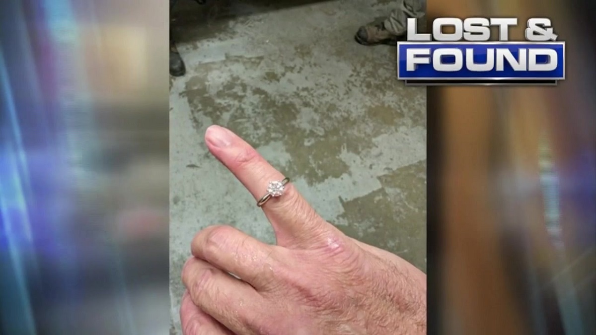 Workers at Windham, NH transfer station find wedding ring accidentally