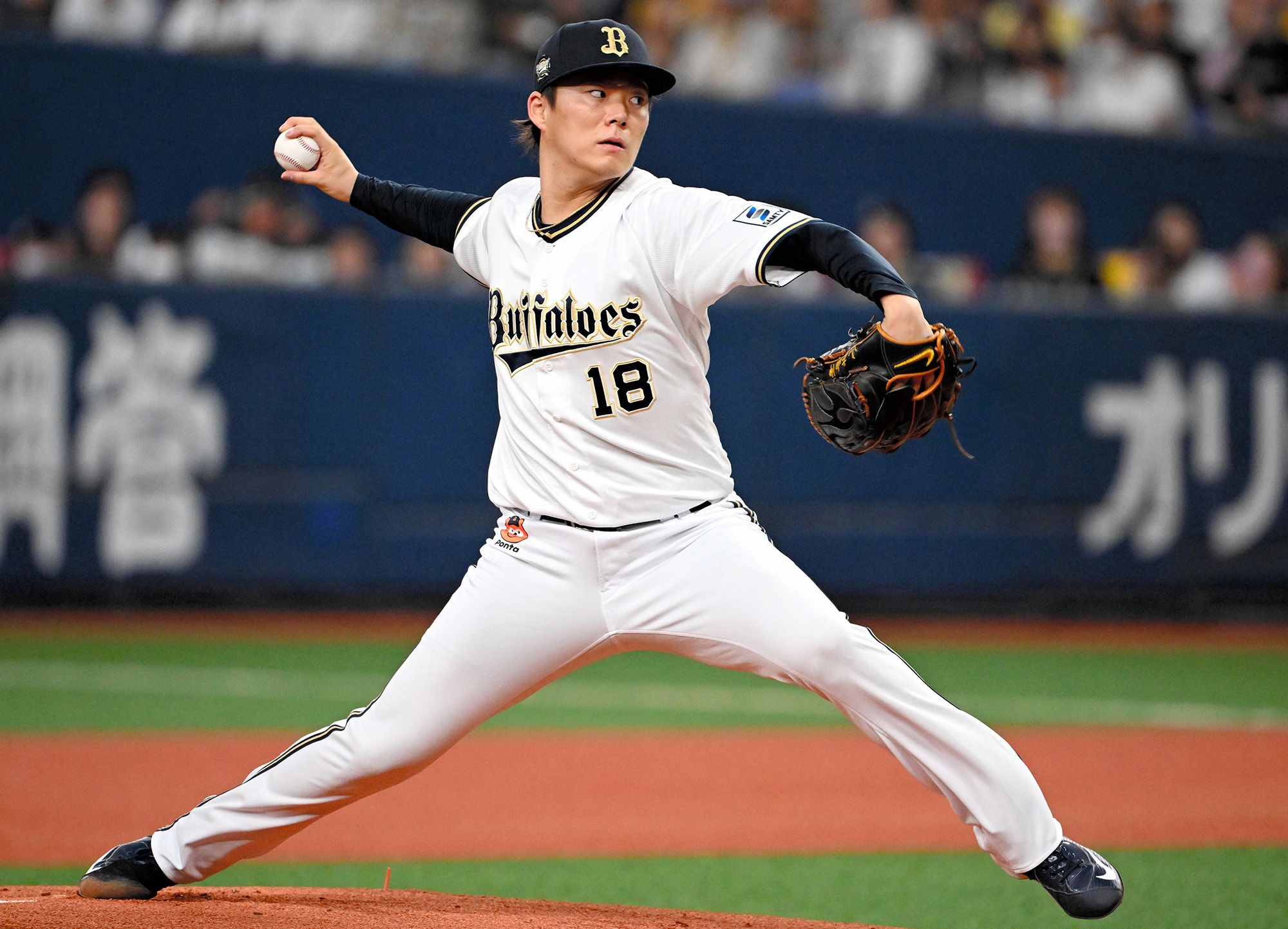 Japan’s pitching sensation Yoshinobu Yamamoto is set to MLB’s