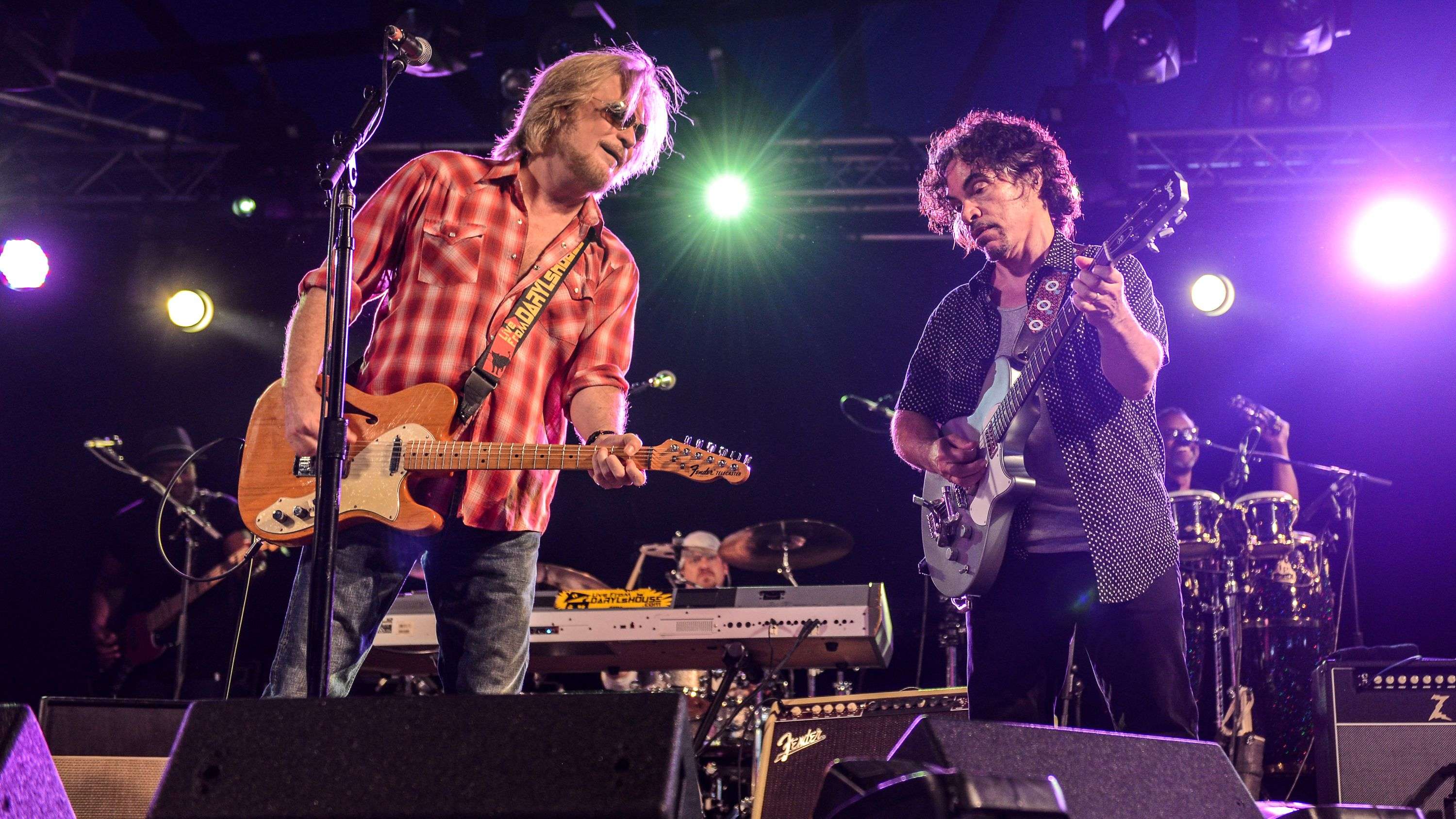 Daryl Hall obtains restraining order against John Oates amid confidential lawsuit - Boston News, Weather, Sports - Vimarsana News
