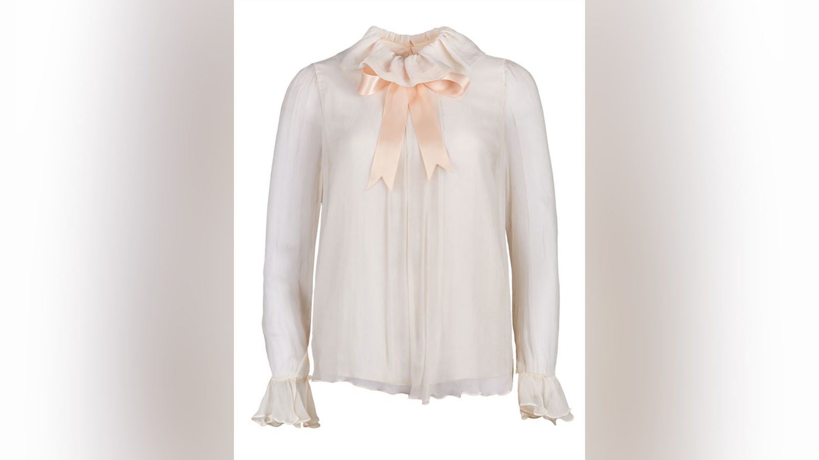 Princess Diana’s ruff-collared blouse, worn in engagement portrait, is ...