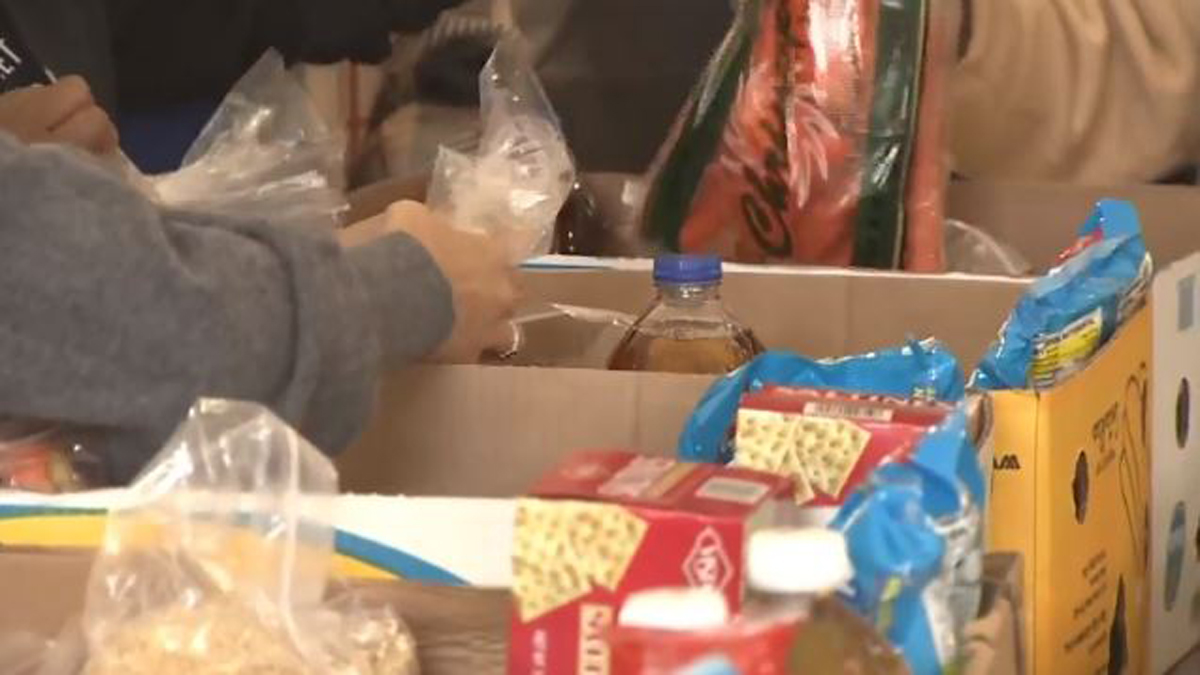 Volunteers Crowd Shirley’s Pantry In Mattapan To Prepare Hundreds Of ...