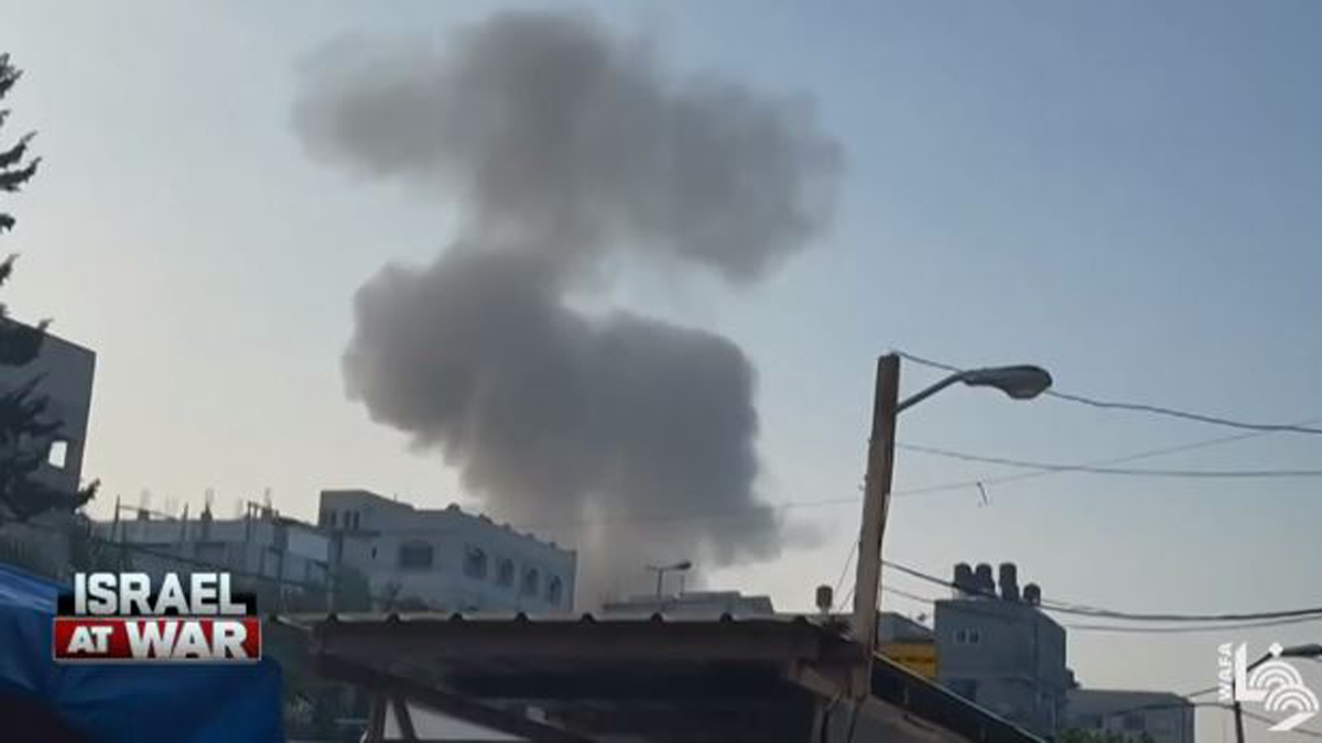 At Least 68 Killed In Central Gaza In Airstrike, Adding To Weekend’s ...