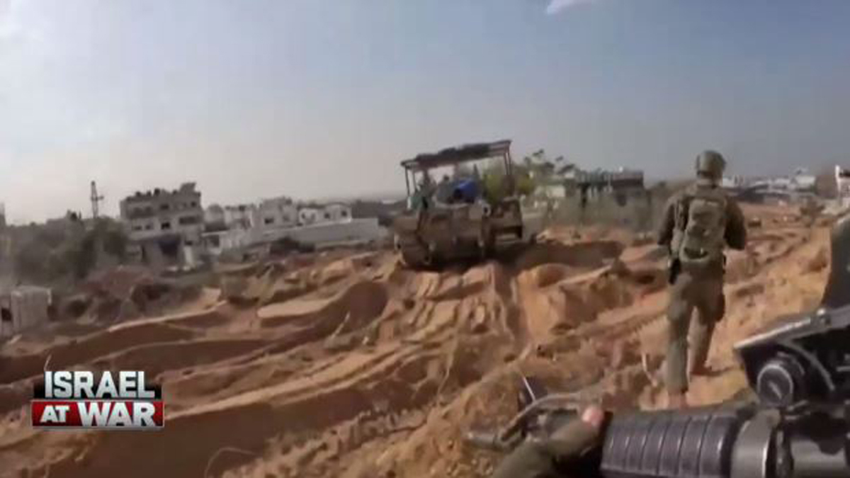 Israel Expands Gaza Ground Offensive, Says Efforts In South Will Be ‘no ...