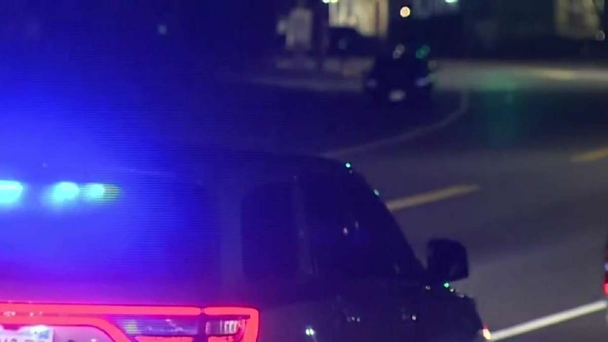 9-year-old hit by car, seriously injured after getting off bus in ...