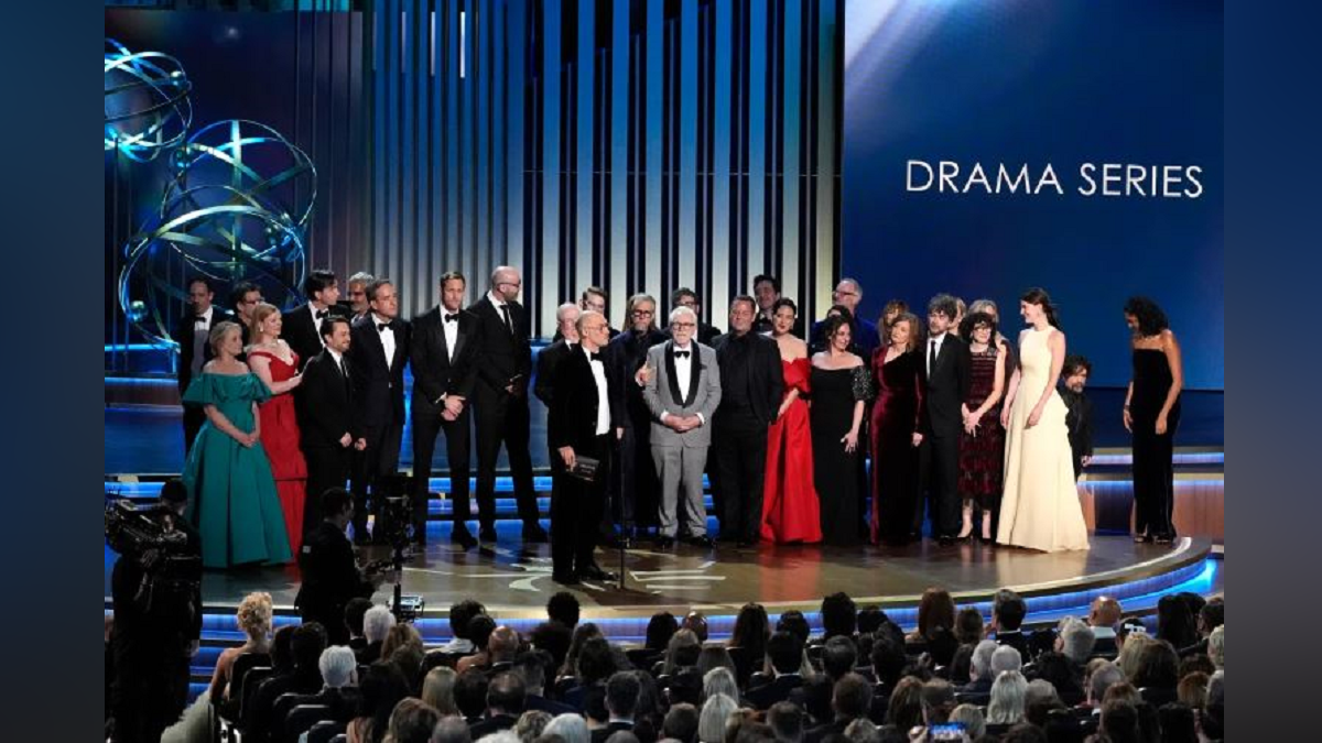 'Succession' gets its belated sendoff at the Emmy Awards, joined by 'The Bear' and 'Beef' - Boston News, Weather, Sports - Vimarsana News