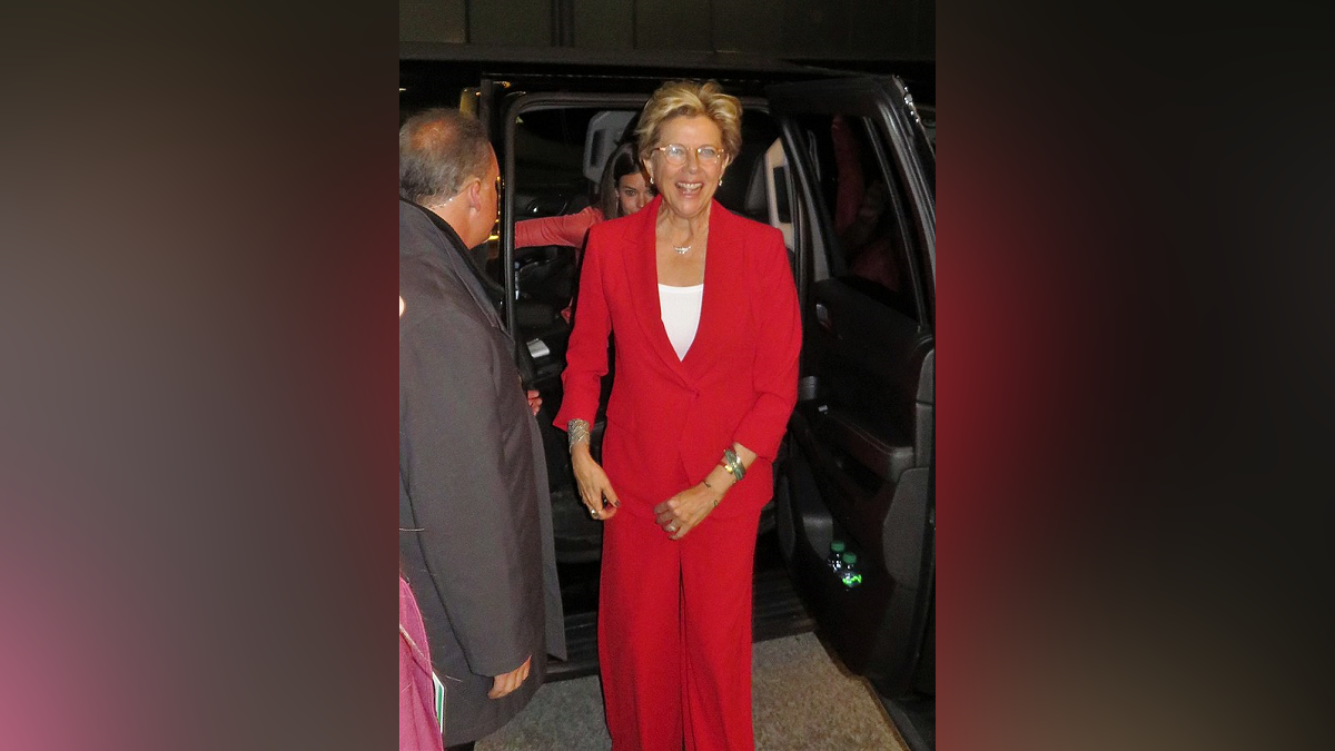 Annette Bening named Hasty Pudding Woman of the Year - Boston News, Weather, Sports - Vimarsana News