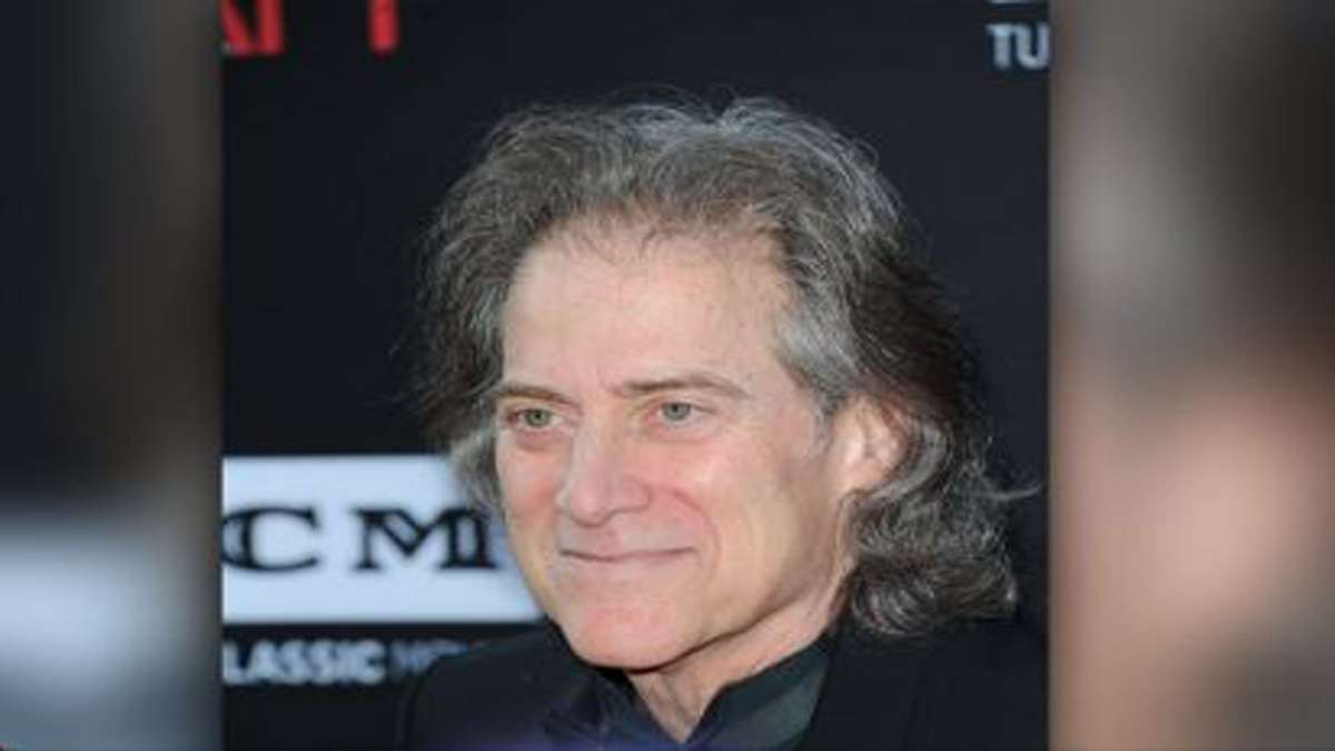 Humorously morose comedian Richard Lewis, who recently starred on 'Curb Your Enthusiasm,' dies at 76 - Boston News, Weather, Sports - Vimarsana News