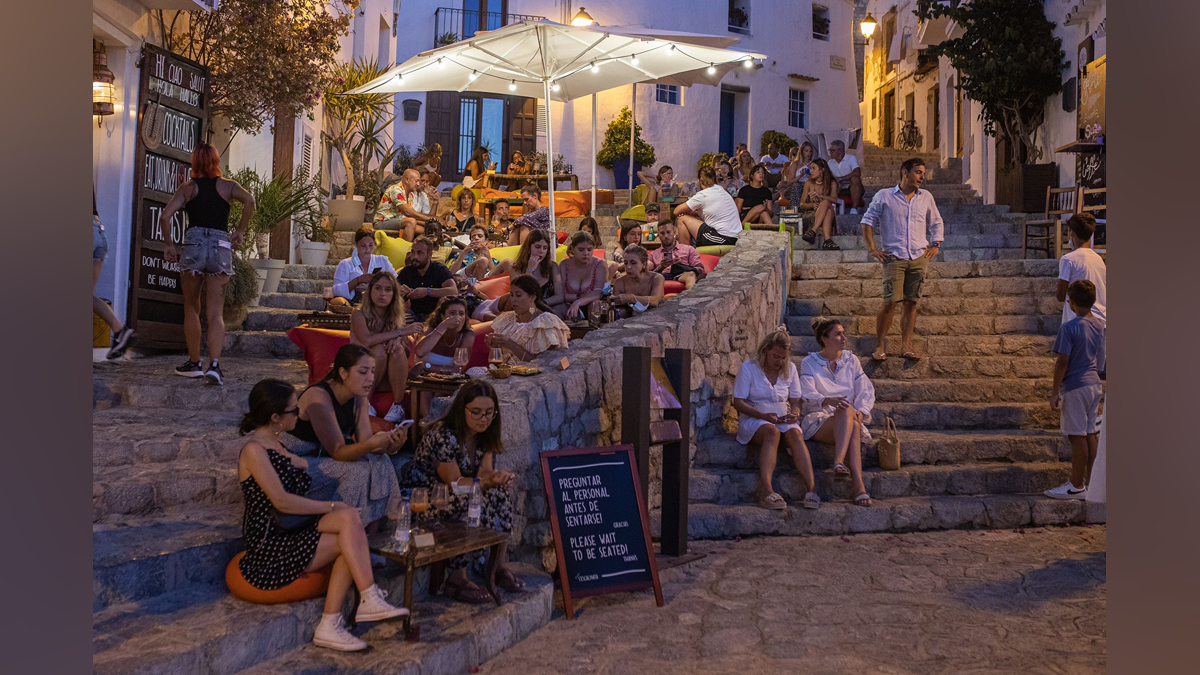 Spain’s siestas and late-nights lifestyle is making some people unhappy ...