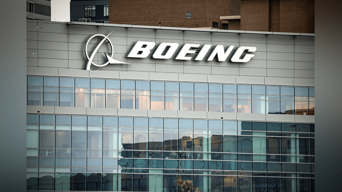 Boeing is shifting its employee bonus formula from finances to safety ...