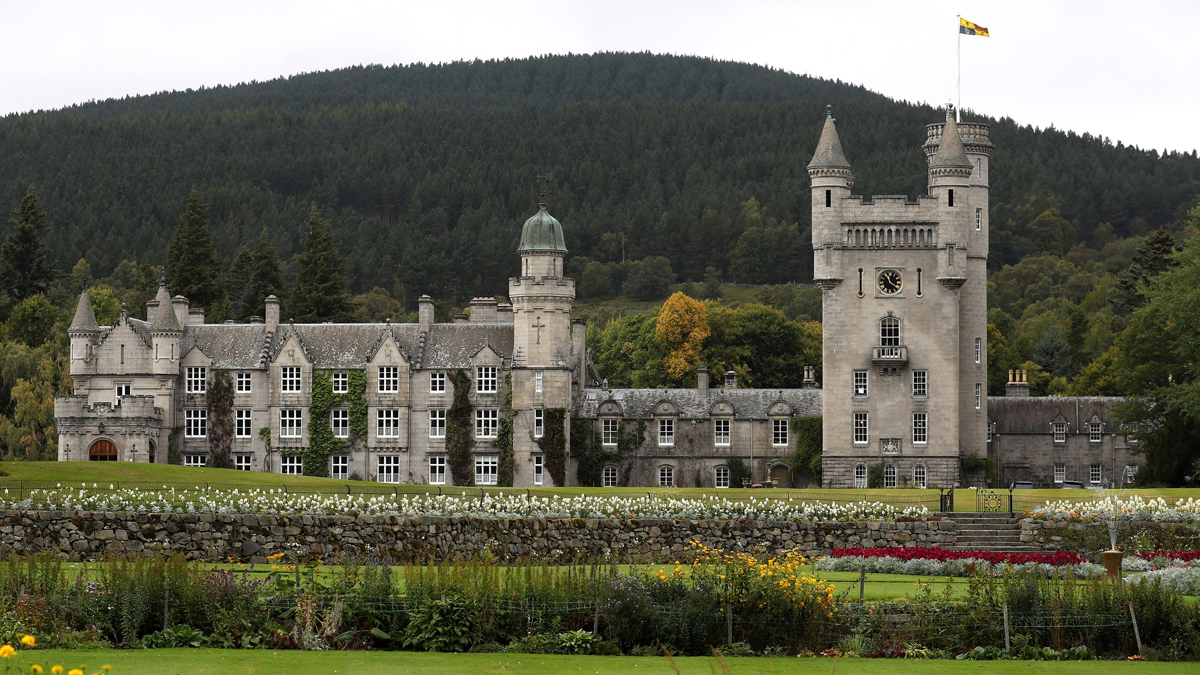 King Charles is opening up Balmoral Castle for the first time - Boston News, Weather, Sports - Vimarsana News