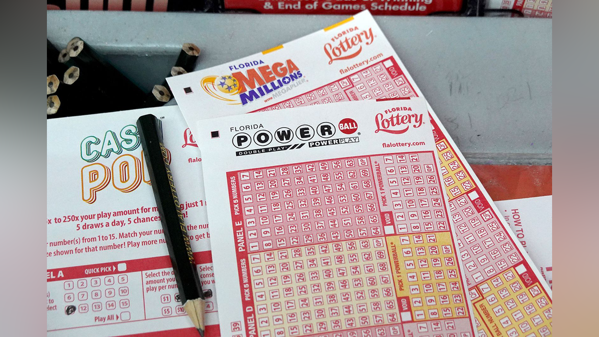 The winning numbers for an estimated 1.09 billion Powerball jackpot