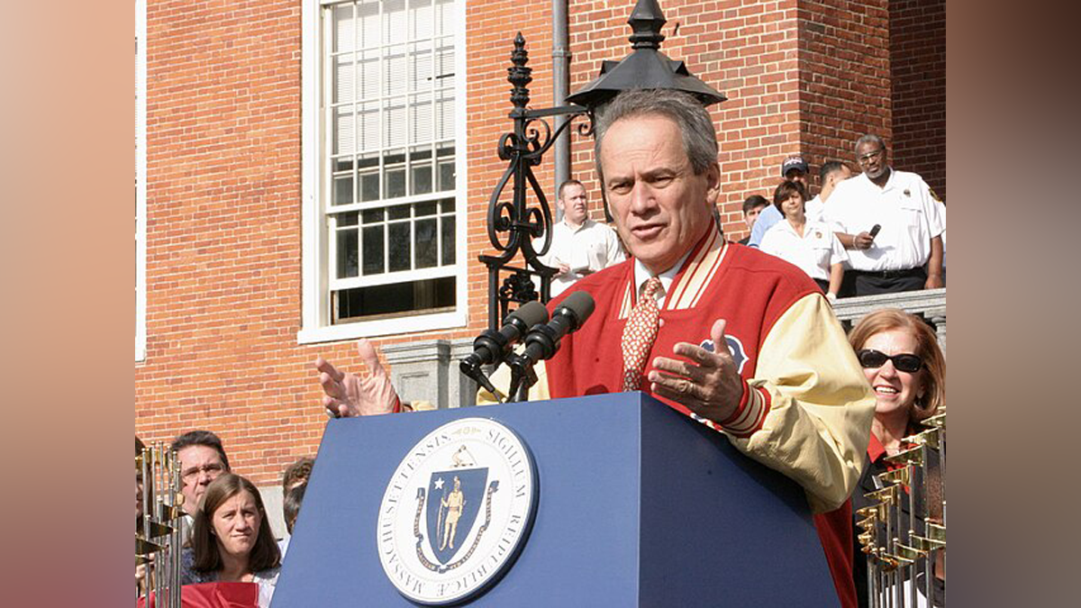 Larry Lucchino, former Red Sox president and CEO, has died Boston